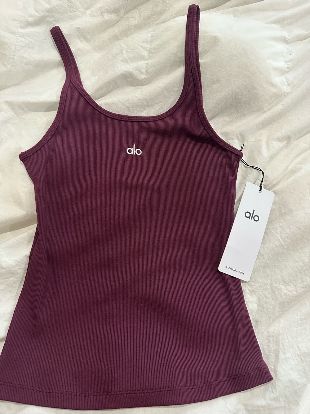 ALO Yoga Ribbed Scoop Tank Top in Deep Berry